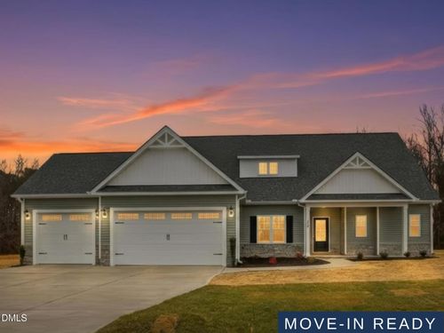 404 Creeks Edge Dr, Pikeville, NC, 27863 | Card Image