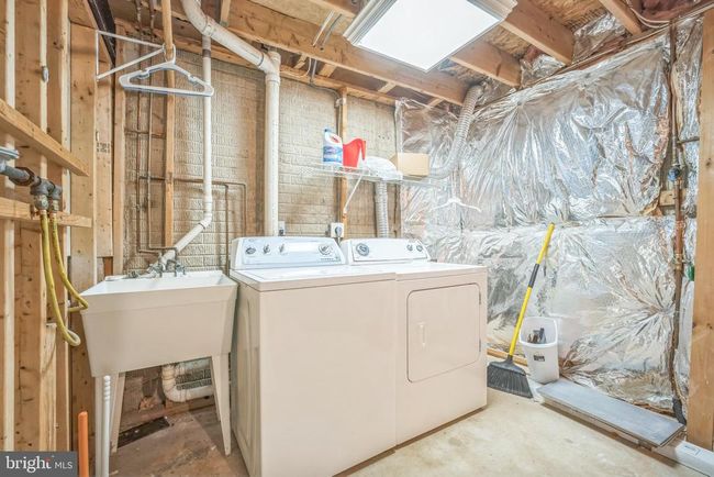 25439 Morse Dr, Townhouse with 3 bedrooms, 4 bathrooms and null parking in CHANTILLY VA | Image 28