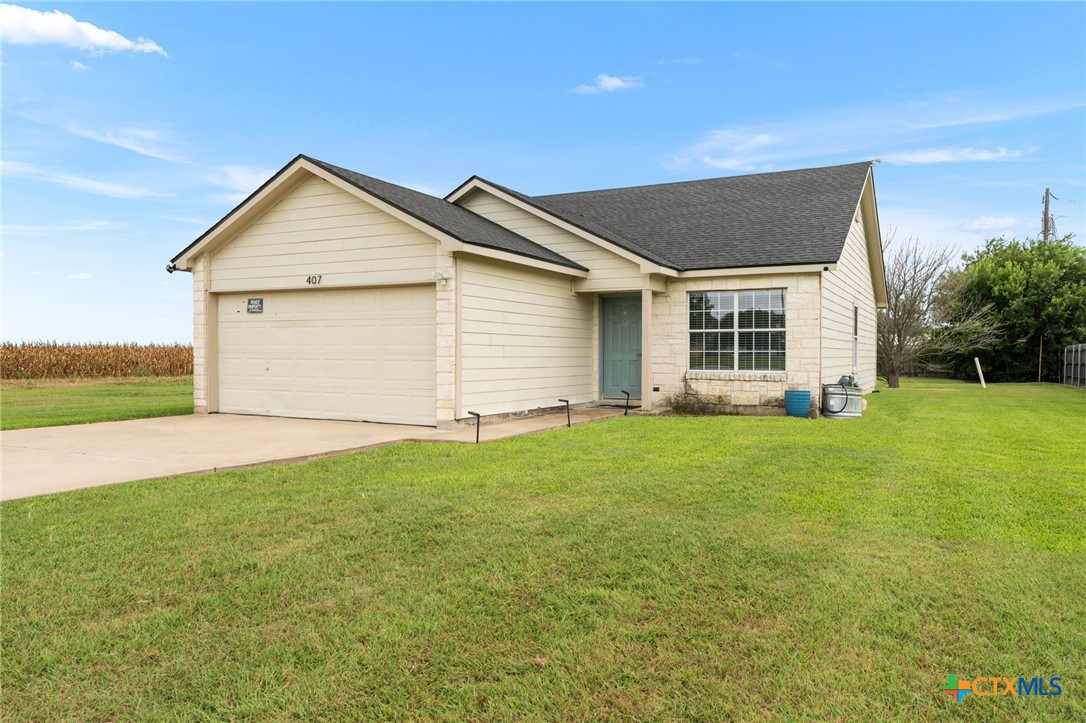 Residential in Bartlett