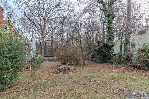 202 Raymond Ave, Charlottesville, VA, 22903-3641 | Card Image
