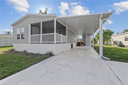 1747 Beverly Dr, NAPLES, FL, 34114-3971 | Card Image