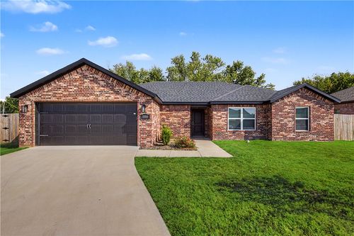 1000 Autumn Royal Ave, Lowell, AR, 72745-7108 | Card Image