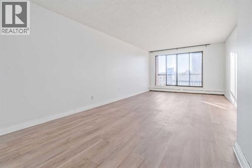 924 14 Ave Sw, Calgary, AB, T2R0N7 | Card Image