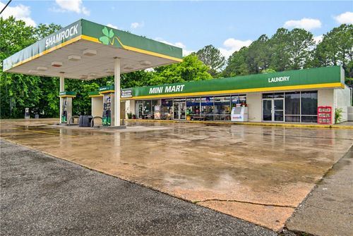 25 N Main Ave, Fayetteville, AR, 72701-8814 | Card Image