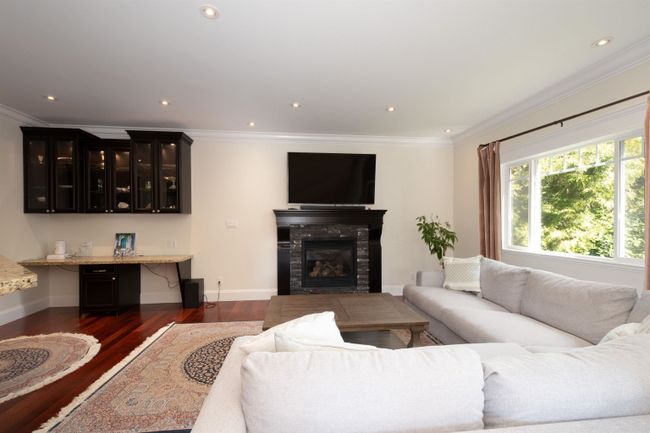 2628 Hardy Crescent, House other with 4 bedrooms, 3 bathrooms and 4 parking in North Vancouver BC | Image 14