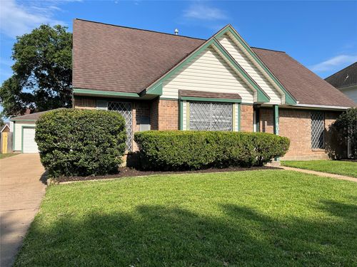 402 Oak Harbor Dr, Houston, TX, 77062-2529 | Card Image