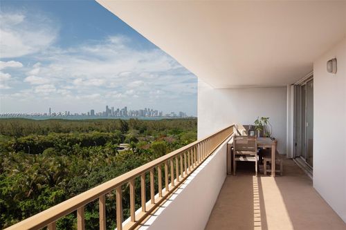 apt-1101-155 Ocean Lane Dr, Key Biscayne, FL, 33149-1468 | Card Image