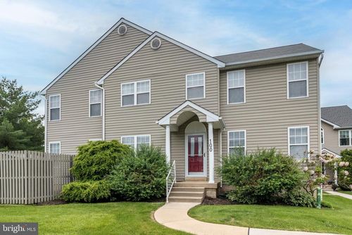 100 Galway Cir, CHALFONT, PA, 18914-3900 | Card Image