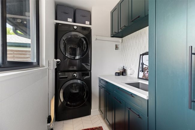 7210 Geneva Dr, House other with 3 bedrooms, 2 bathrooms and null parking in Austin TX | Image 34