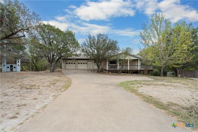 41 Beachcomber Drive, House other with 3 bedrooms, 2 bathrooms and null parking in Belton TX | Image 1