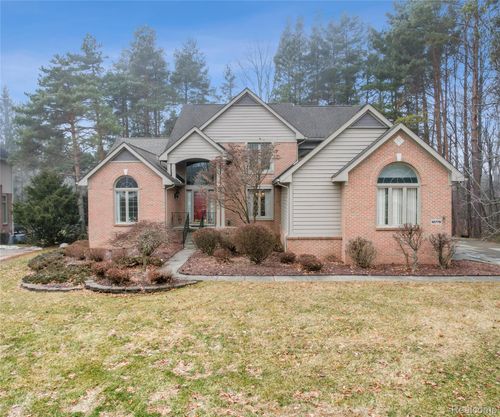 10779 Brooks Lane, Plymouth Charter Township, MI, 48170 | Card Image