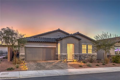 617 Sylvan St, Henderson, NV, 89002-8616 | Card Image