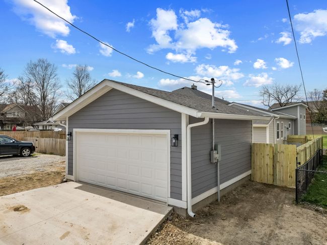 1423 S State Ave, House other with 2 bedrooms, 2 bathrooms and null parking in Indianapolis IN | Image 5