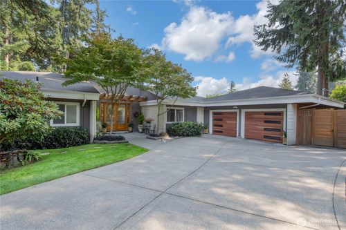 4601 Holly Ln Nw, Gig Harbor, WA, 98335-1437 | Card Image