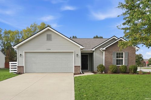 11204 Wirra Wirra Hl, Roanoke, IN, 46783-8921 | Card Image