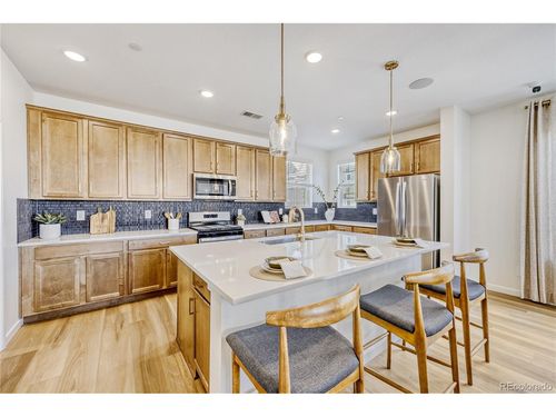 8797 Irving St, Westminster, CO, 80031-3409 | Card Image