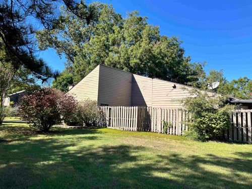 18-1679 S Ravenhill Dr, Germantown, TN, 38138 | Card Image