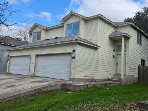 861-863 Sagewood Trl, San Marcos, TX, 78666-2262 | Card Image