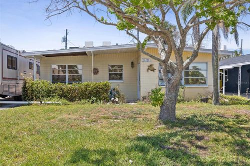 15406 2nd St E, MADEIRA BEACH, FL, 33708-1807 | Card Image