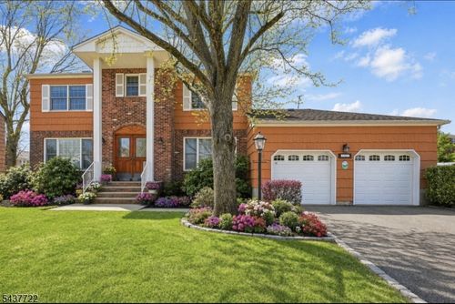 167 Newbrook Ln, Springfield, NJ, 07081-3022 | Card Image