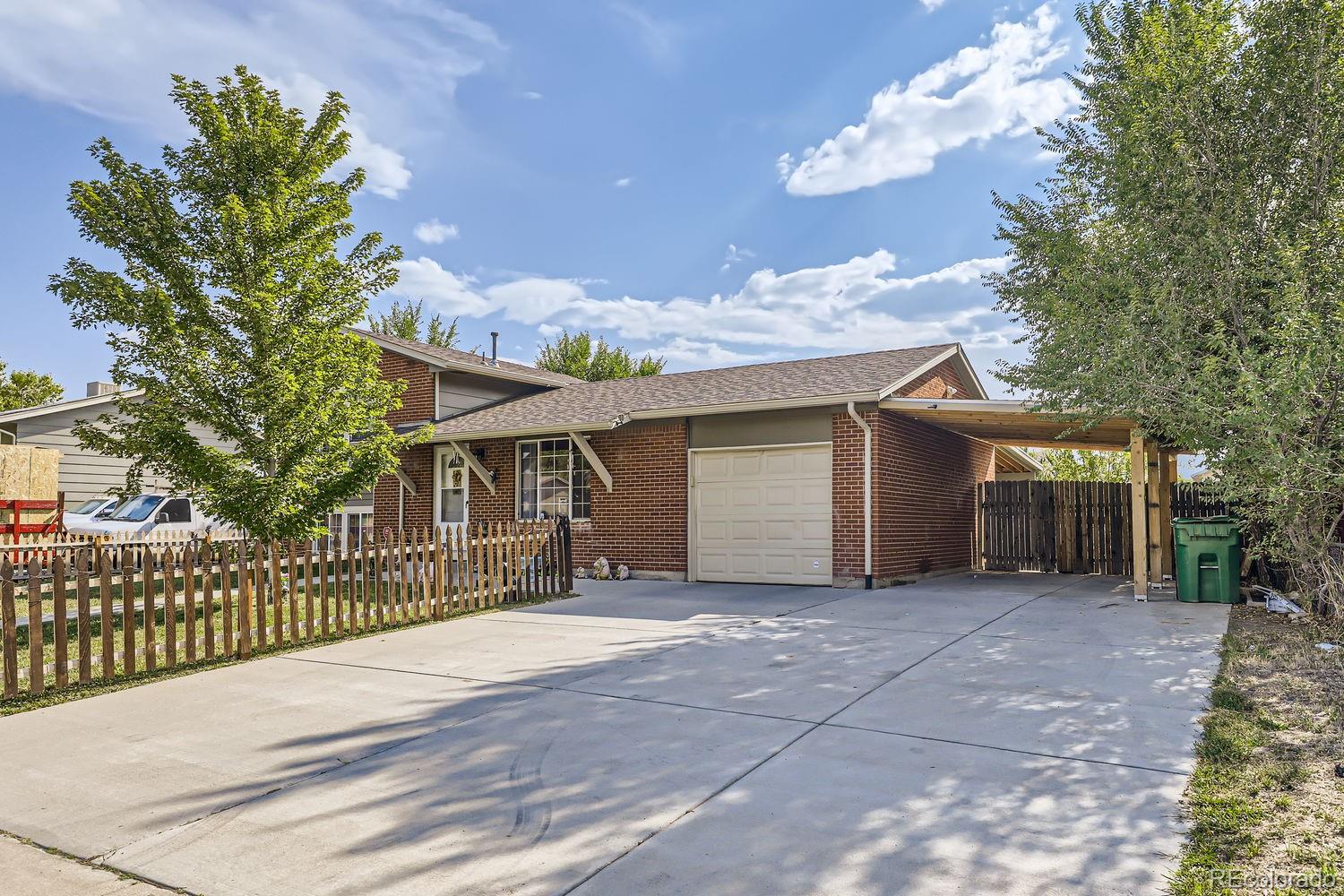 1624 Nueva Vista Drive, For Sale in Denver Zoocasa