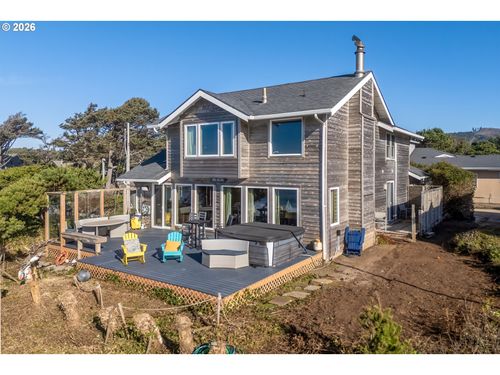 380 Pearl St, Lincoln City, OR, 97367 | Card Image