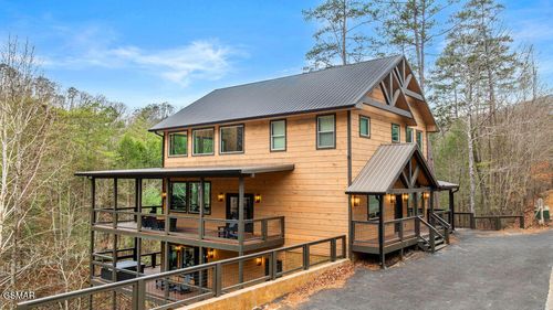 2905 Raven Fork Circle, Sevierville, TN, 37876 | Card Image