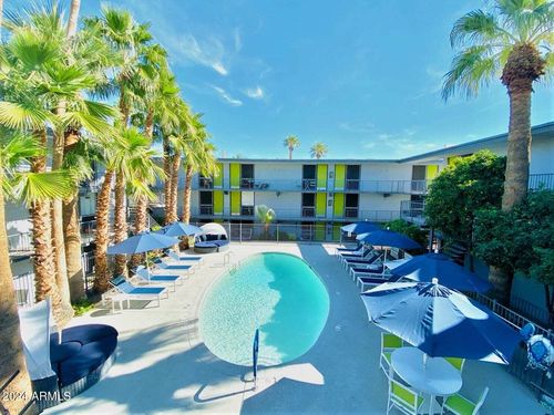 a10aw-1601 W Camelback Rd, Phoenix, AZ, 85015-3515 | Card Image