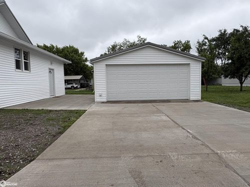 600 S 5th St, Fairfield, IA, 52556-3521 | Card Image
