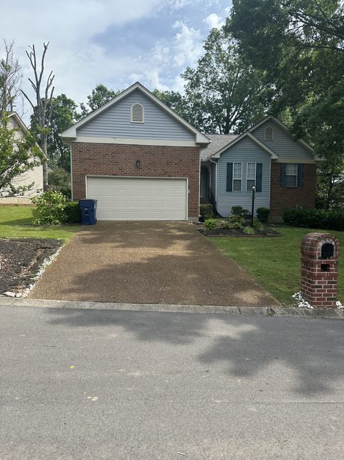 107 Cambridge Ct, Goodlettsville, TN, 37072-2133 | Card Image