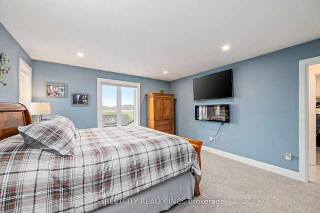 9316 Union Rd, House other with 4 bedrooms, 4 bathrooms and 12 parking in Shedden ON | Image 25