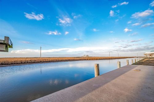 1111 Gator Pt, Crystal Beach, TX, 77650 | Card Image