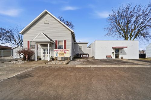 213 N Broadway St, Spencerville, OH, 45887-1215 | Card Image
