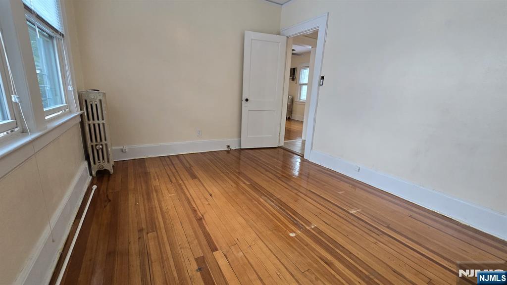 Residential Income in Montclair 5