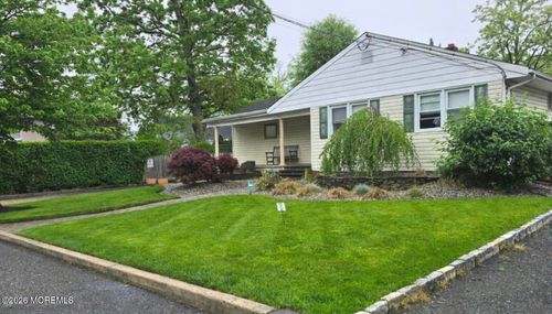 3204 Fairmont Ave, OCEAN, NJ, 07712-4009 | Card Image