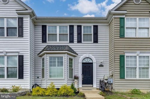 10528 Catalina Pl, WHITE PLAINS, MD, 20695-3221 | Card Image