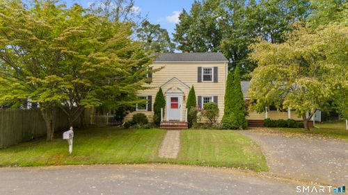 360 Westford Drive, Fairfield, CT, 06890 | Card Image