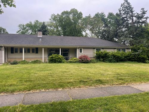 340 Parkway Dr, Wheaton, IL, 60187-3610 | Card Image