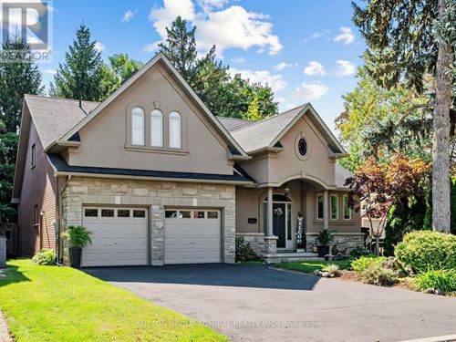 980 Shadeland Ave, Burlington, ON, L7T2M5 | Card Image