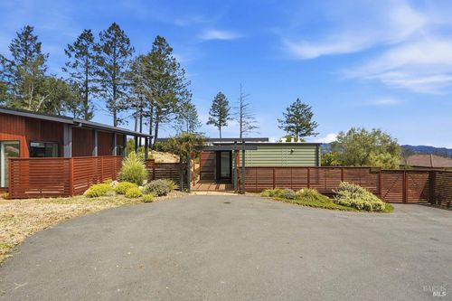 2663 Bennett Ridge Rd, Santa Rosa, CA, 95404-9525 | Card Image