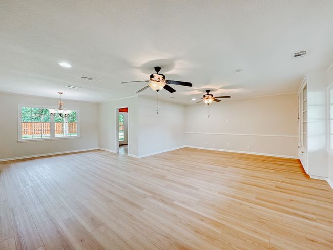 106 W Calhoun St, House other with 3 bedrooms, 2 bathrooms and null parking in Rice TX | Image 17