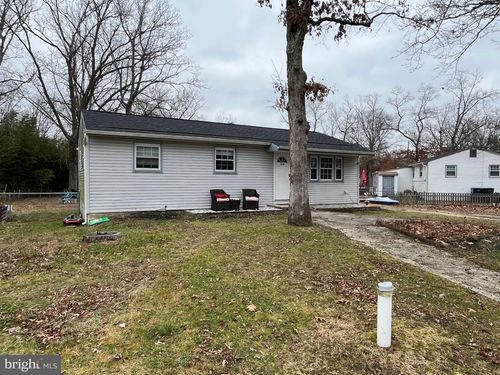 110 E Colton Ln, WILLIAMSTOWN, NJ, 08094-2313 | Card Image