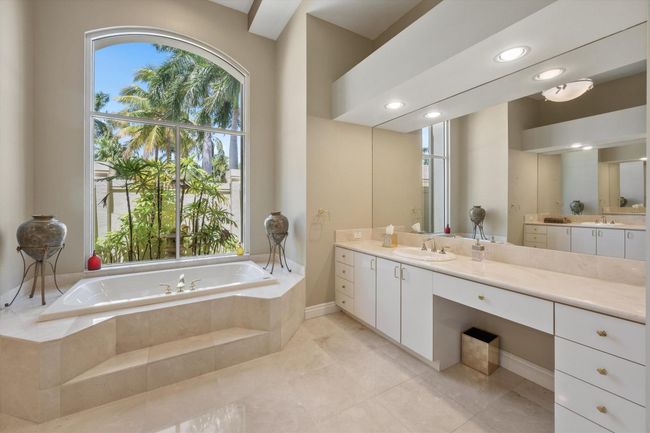 1648 Cypress Row Dr, House other with 4 bedrooms, 5 bathrooms and null parking in West Palm Beach FL | Image 18