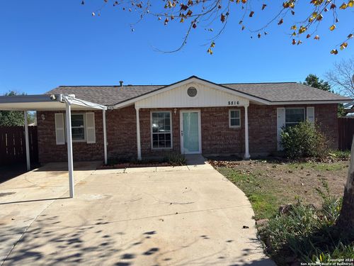 8816 Oakbrook St, San Antonio, TX, 78221-3319 | Card Image