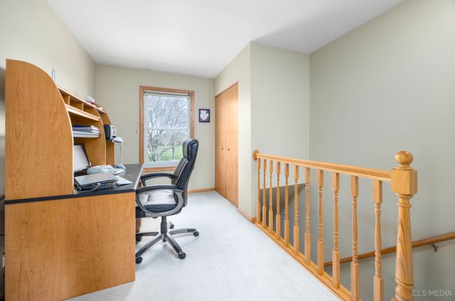 1813 Longboat Dr, House other with 3 bedrooms, 3 bathrooms and 2 parking in Elk Grove Village IL | Image 18