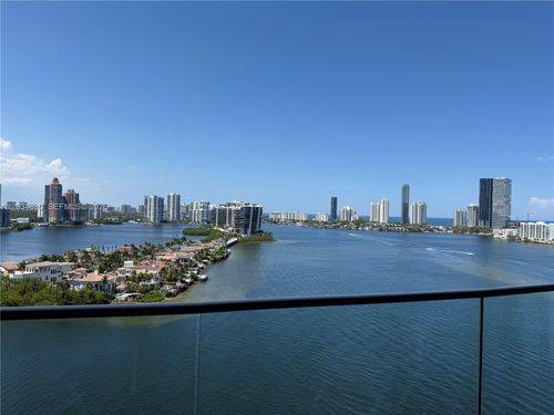 1803-2800 Island Blvd, Aventura, FL, 33160-4935 | Card Image