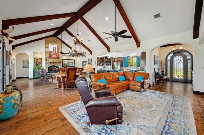 169 Silverado Dr, House other with 4 bedrooms, 3 bathrooms and 6 parking in Georgetown TX | Image 8