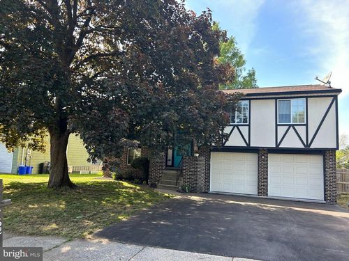 762 Tamarack Trl, READING, PA, 19607-3105 | Card Image
