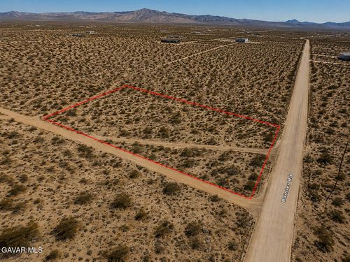0 Rainier Road, Yucca Valley, CA, 92284 | Card Image