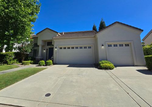 8562 Staffordshire Ct, Elk Grove, CA, 95624-3720 | Card Image